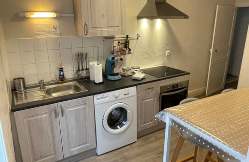 Chablis Apartment | L'eutopia, plein coeur de Chablis, parking gratuit