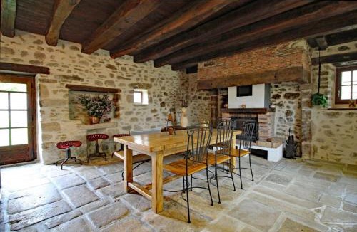 Eyjeaux House | Lathière