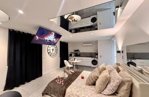 Echirolles Apartment | Les Reflets de l'interdit