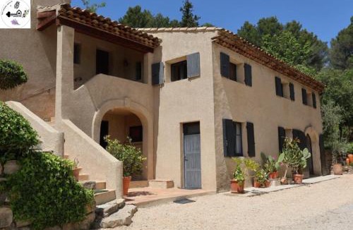 Belcodene Villa | Maison avec piscine privée Proche Cassis et Aix-en-Provence