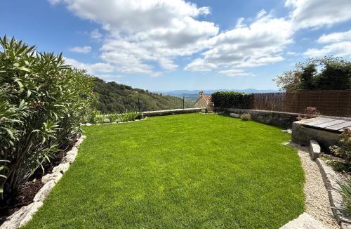 Village House | Maison Castely - Authentique demeure provençale avec superbe vue et jardin