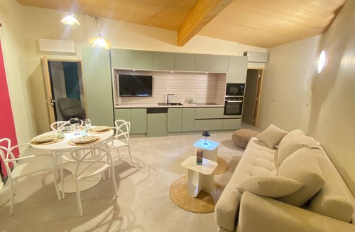 Nantoux Cabin | MAISON COUCOU GITE 2/4 pers