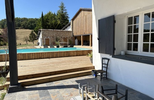 Monflanquin House | Maison de Campagne Avec Piscine Privée, Cadre Magnifique en Pleine Nature