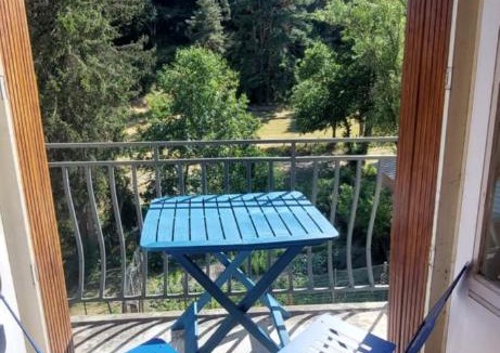 Serverette Apartment | Maison de village Base-rando Margeride 1 Appart 6 personnes et 1 Duplex 12 personnes