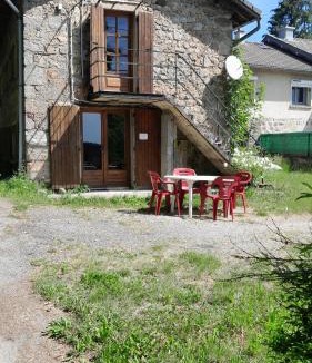 Devesset House | Maison rustique