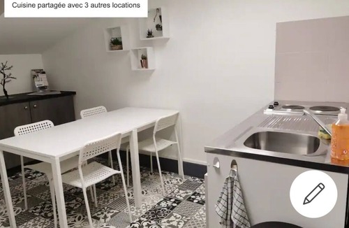 Macon Apartment | Nuit Tendance à Mâcon 3 - 2 Adultes et 2 Enfants