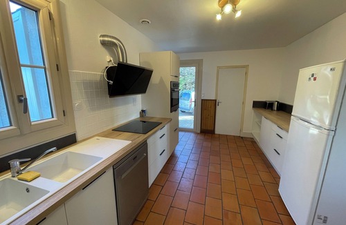 Brouchaud Villa | Peace & Nature | Large Holiday Home with Heated Pool – Périgord Noir