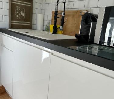 Mortroux Apartment | Petit Luxe