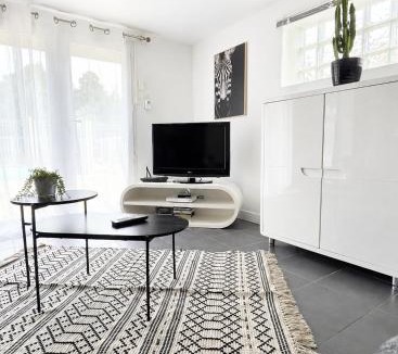 Montauban House | Petite maisonnette avec accés piscine