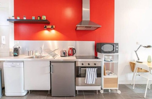 Victor Bach - Saint Louis Apartment | ✨ Quiet & central duplex apartment – ​Wifi, near Rhône & Parc Blandan