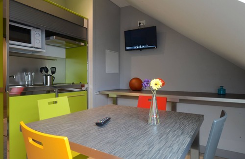 Alleuze Apartment | Résidence Apparten Ville Studio 2 Personnes
