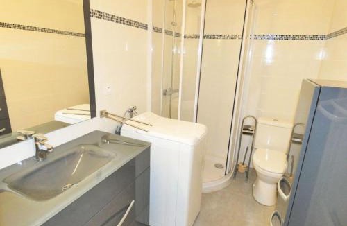 Aix-les-Bains City Center Apartment | Résidence Le Chateau Durieux 2 - Coup de coeur pour ce joli logement relooké ! MAE-6654