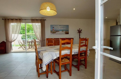 Saint-Pierre-d'Oleron House | Regarding a WITHDRAWN LISTING: BEAUTIFUL 3-STAR-RATED HOUSE IN LA COTINIERE