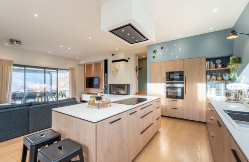 Saint-Eustache House | Renting a modern house