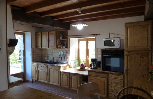 Laprugne Cottage | Rustic house with fireplace, garden, and pets allowed in Laprugne