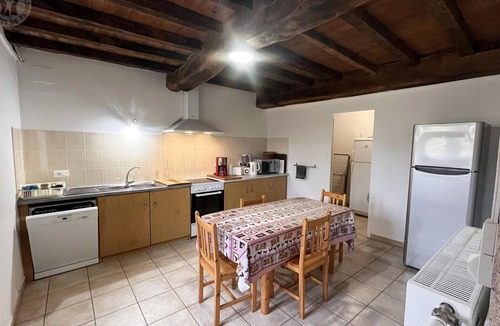Le Crozet Cottage | Secluded and peaceful cottage in Monts de la Madeleine, pet-friendly