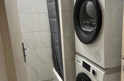 Uckange Apartment | Spacious border accommodation