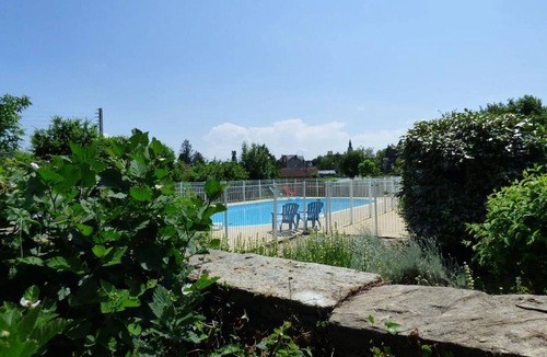 Eguzon-Chantome House | Spacious mobile home - 2 guests