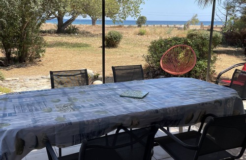 Solaro Villa | Spacious villa facing the sea - not overlooked and - Beach 2 min. walk -