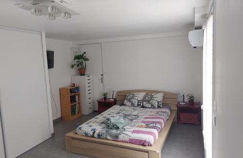 Le Pradet Apartment | Studio 25