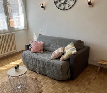 Aix-les-Bains Apartment | Studio Aix les Bains entre centre-ville et lac