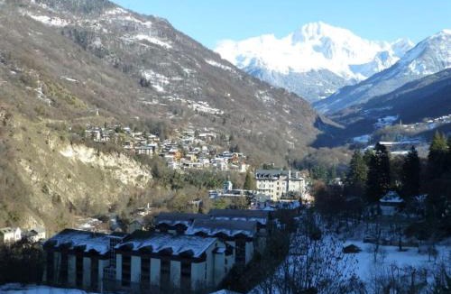 Brides-les-Bains Apartment | Studio cosy avec balcon et wifi, animaux admis - FR-1-512-233