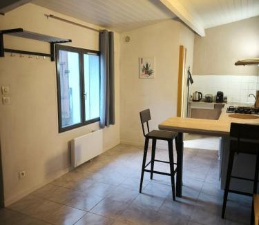 Chateauneuf-sur-Charente House | studio