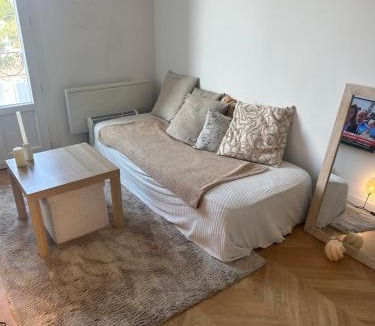 Cimiez Apartment | Studio libération