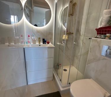 Cimiez Apartment | Studio libération