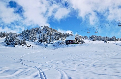 Chamrousse Apartment | Studio with balcony on 7th floor, practical amenities
