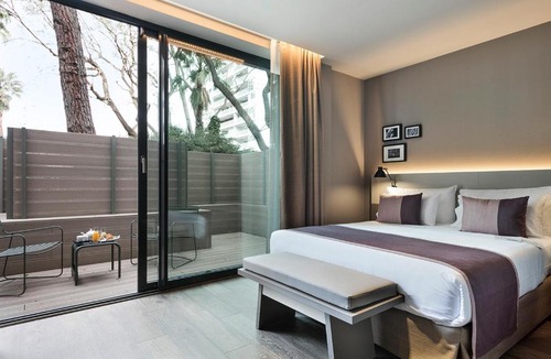Sarria Hotel | Upper Diagonal