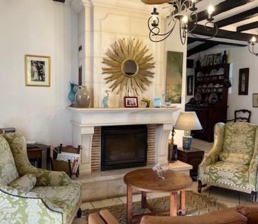 Millac House | Val d'oiseaux