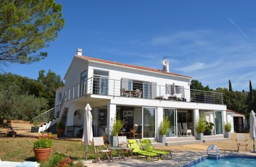Cotignac Apartment | Villa Valdor
