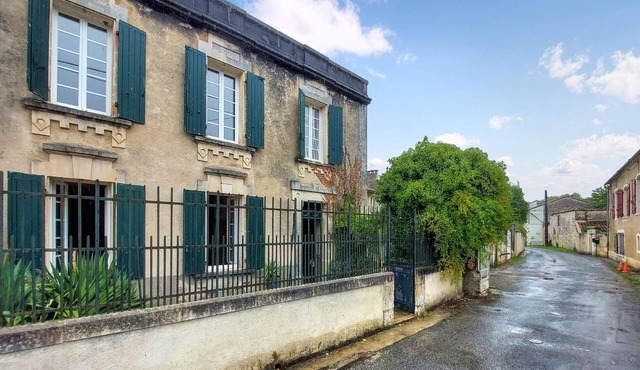 3 bedroom nice home in Saint-Simon