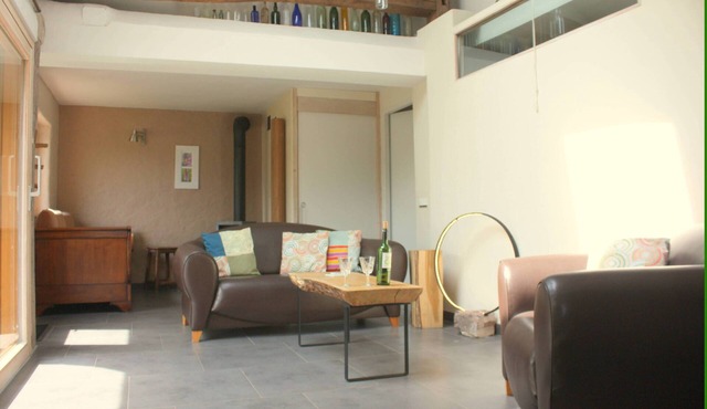 A charming Gîte with a breathtaking view! Paths on the doorstep.