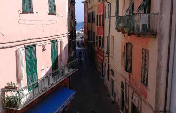 Celle mare con posto auto coperto