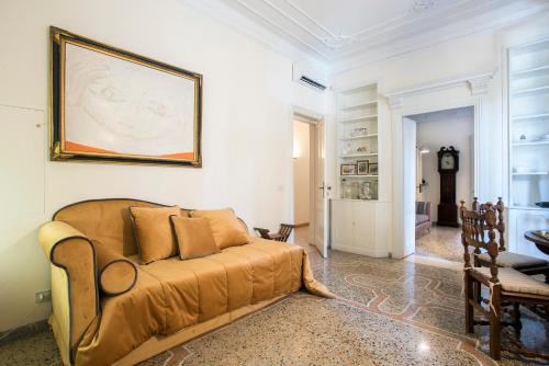 Flat Two in Rome