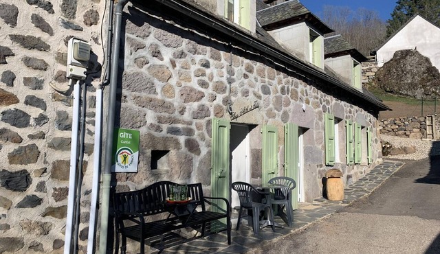 Gite Le Falgoux, 4 bedrooms, 10 persons