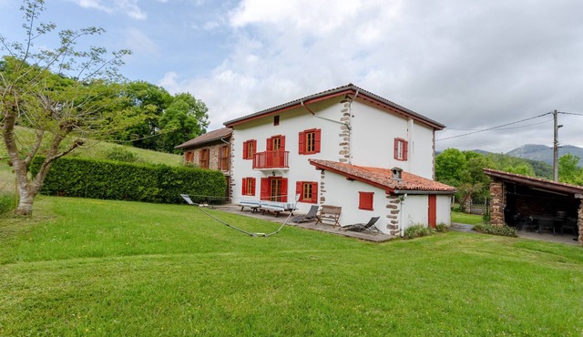 Holiday Home 'Etxaluzenea' with Mountain View, Private Terrace and Wi-Fi
