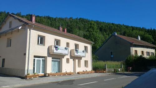 La Châtelaine