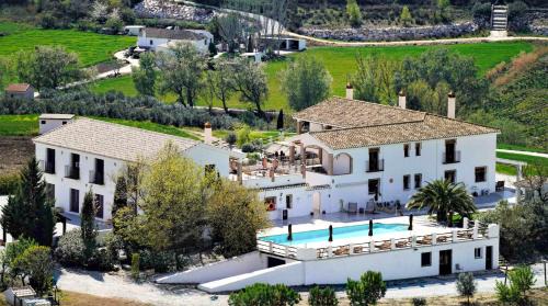 Lemon Tree Retreat at El Amparo