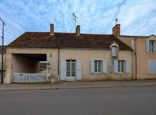 Maison de plain-pied en Brenne avec cour close, Wifi et proche de Châteauroux et étang de pêche - FR-1-591-104