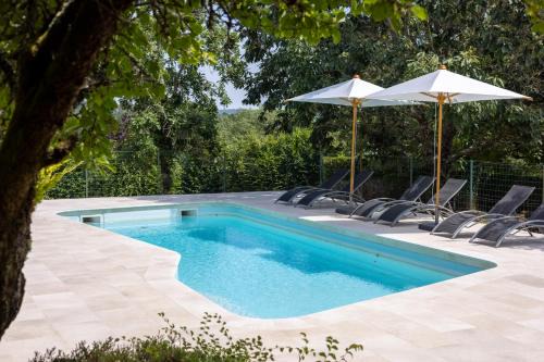 Maison Orchidée - Charmant gîte de groupe, piscine & nature en Périgord Vert