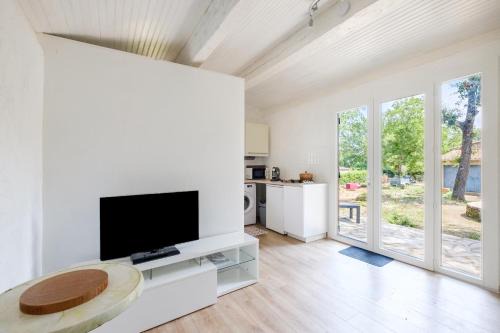 Maisonnette avec piscine