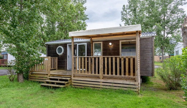 Mobile Home 'Mobil-home' with Shared Pool and Private Terrace