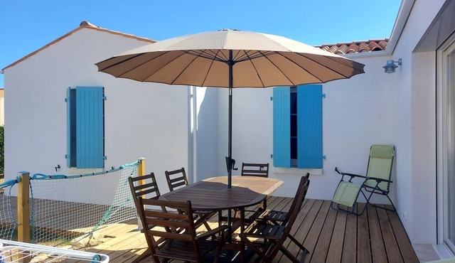 Regarding a WITHDRAWN LISTING: BEAUTIFUL 3-STAR-RATED HOUSE IN LA COTINIERE
