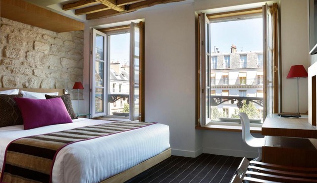Select Hotel