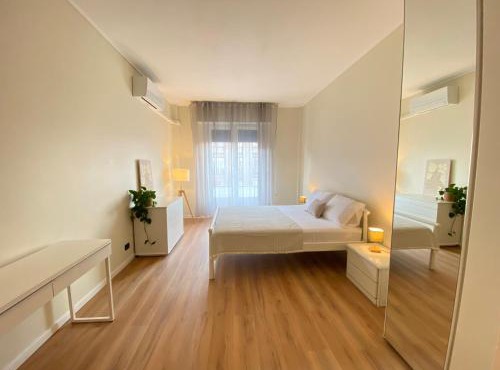 Spacious & Smart Position