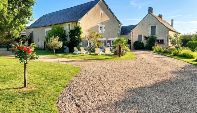 Studio confortable à Thilouze de 55 m² avec jardin privatif