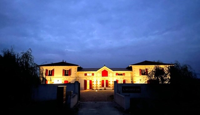 Stunning 12-hectare estate